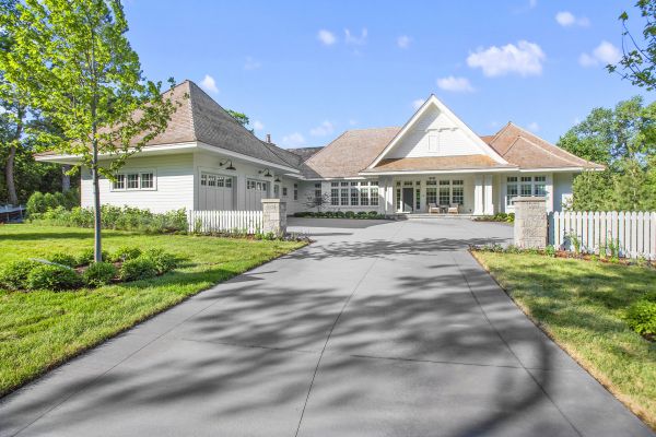 Driveway Concreting in Hendersonville