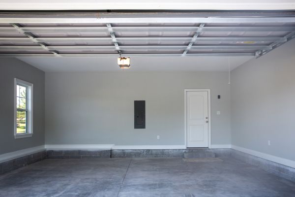 Garage Concrete Construction in Hendersonville